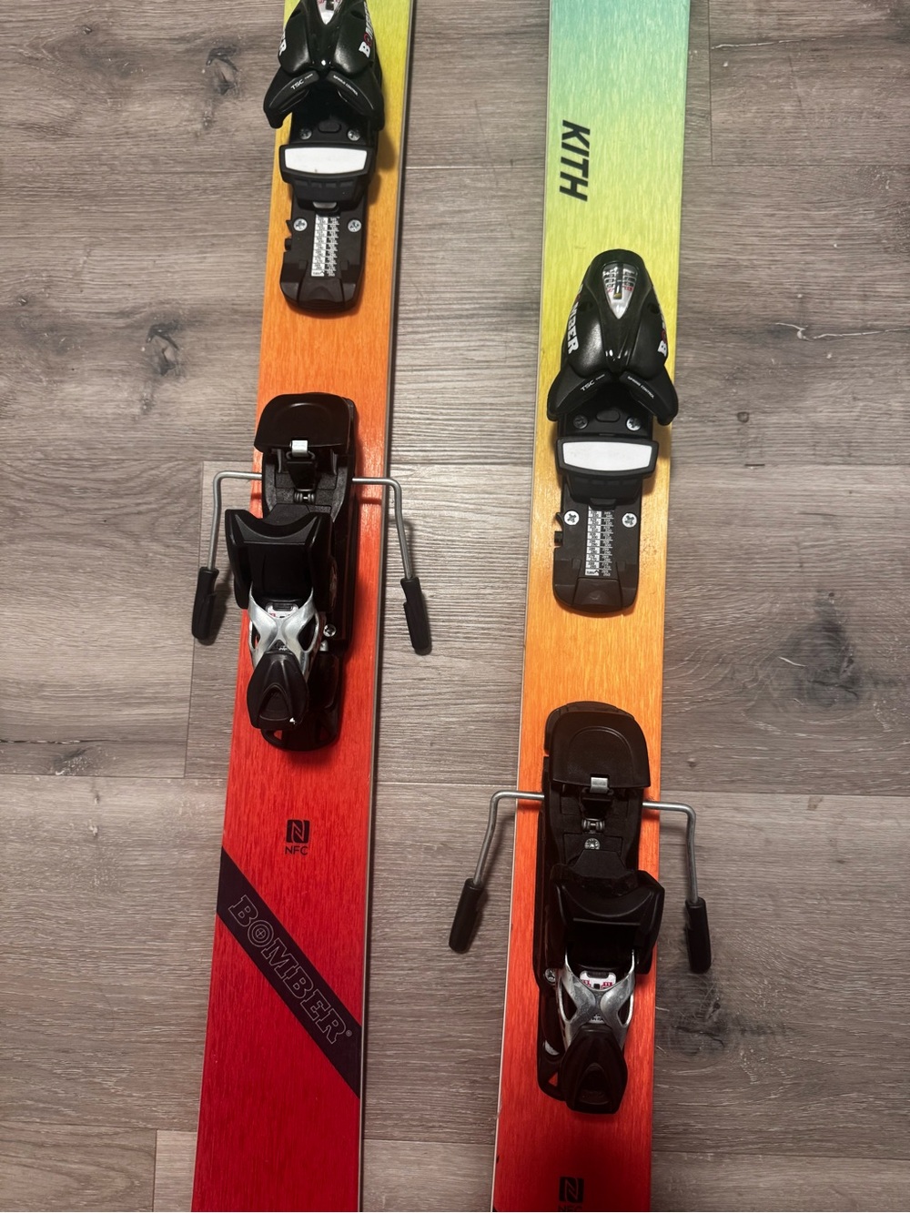 175 CM Kith Bomber Men’s Skis